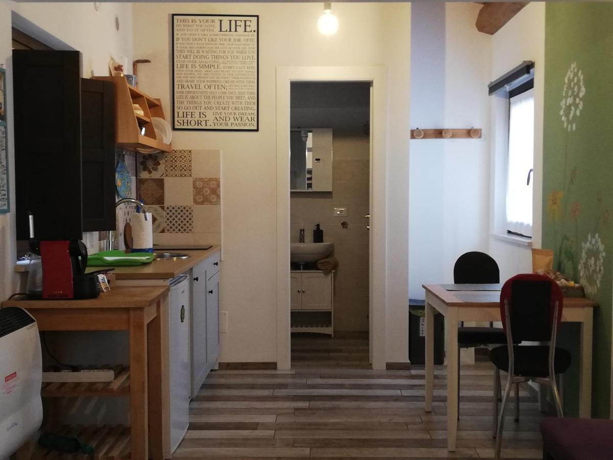 B&B Interno Sg - Monolocale LʼAquila Zewnętrze zdjęcie