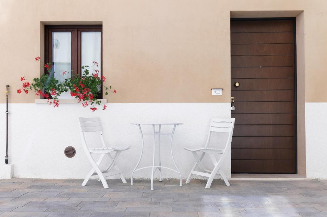 B&B Interno Sg - Monolocale LʼAquila Zewnętrze zdjęcie